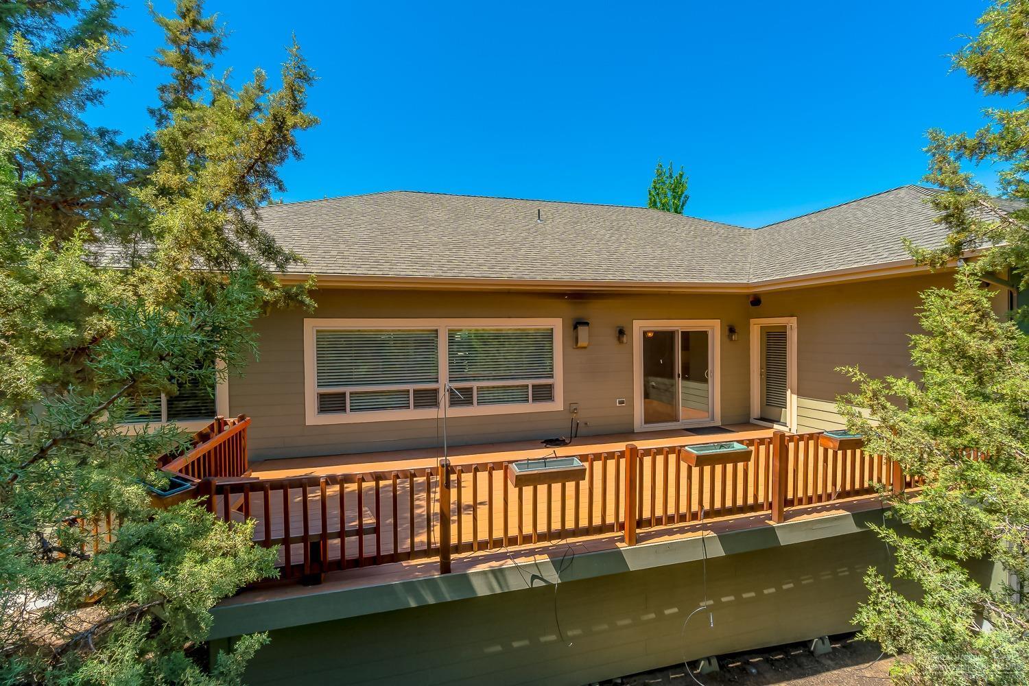 Eagle Crest - Residential