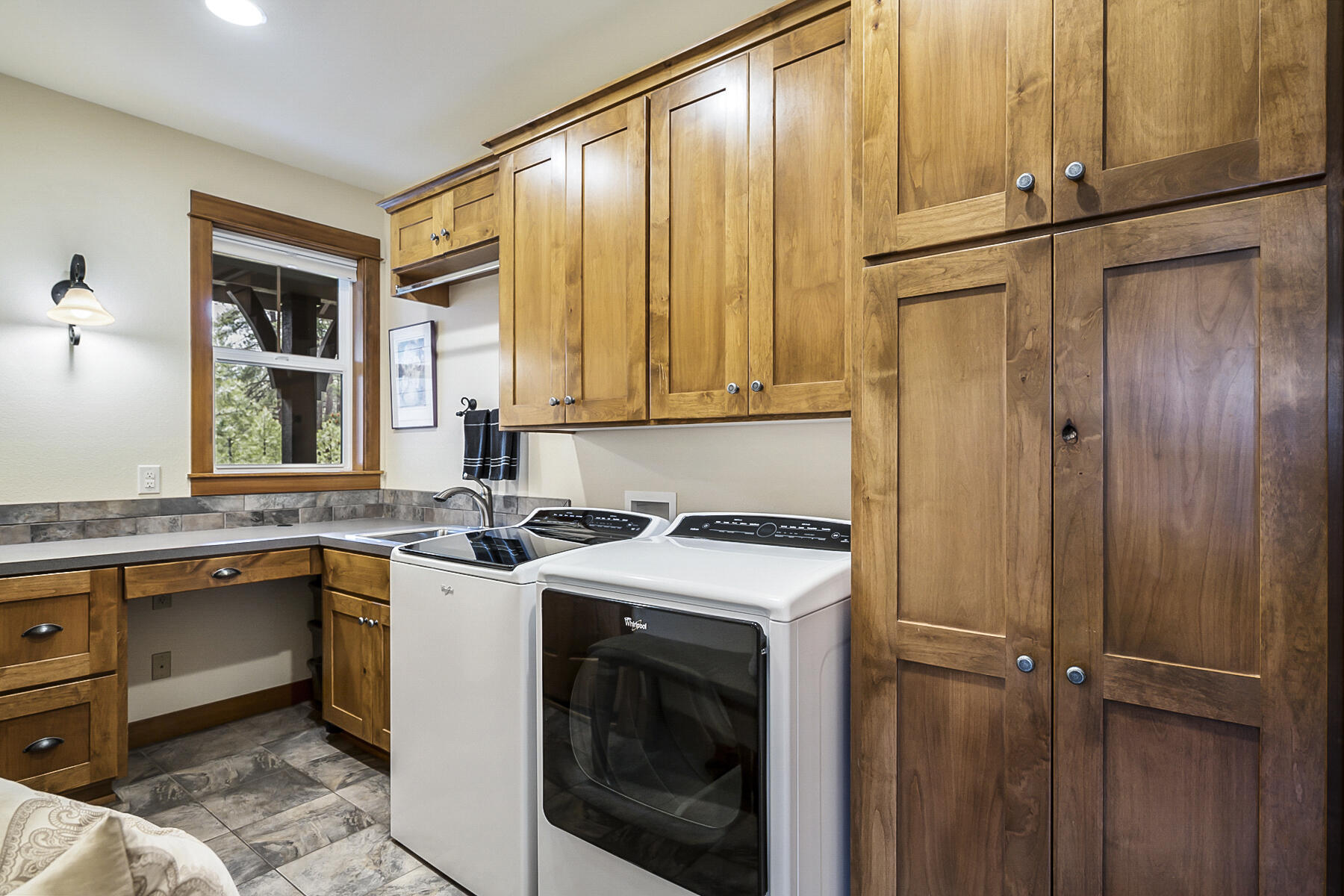 7th Mtn Golf Village - Residential