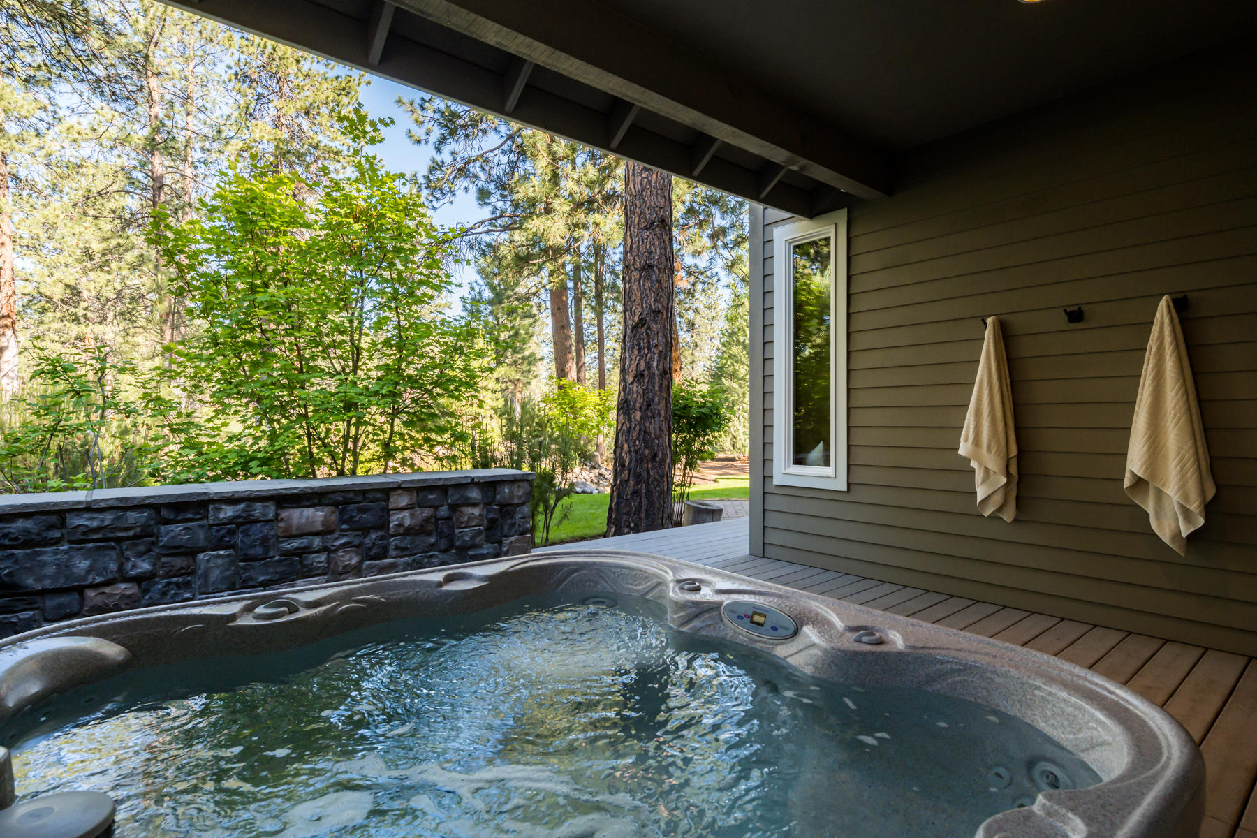 7th Mtn Golf Village - Residential