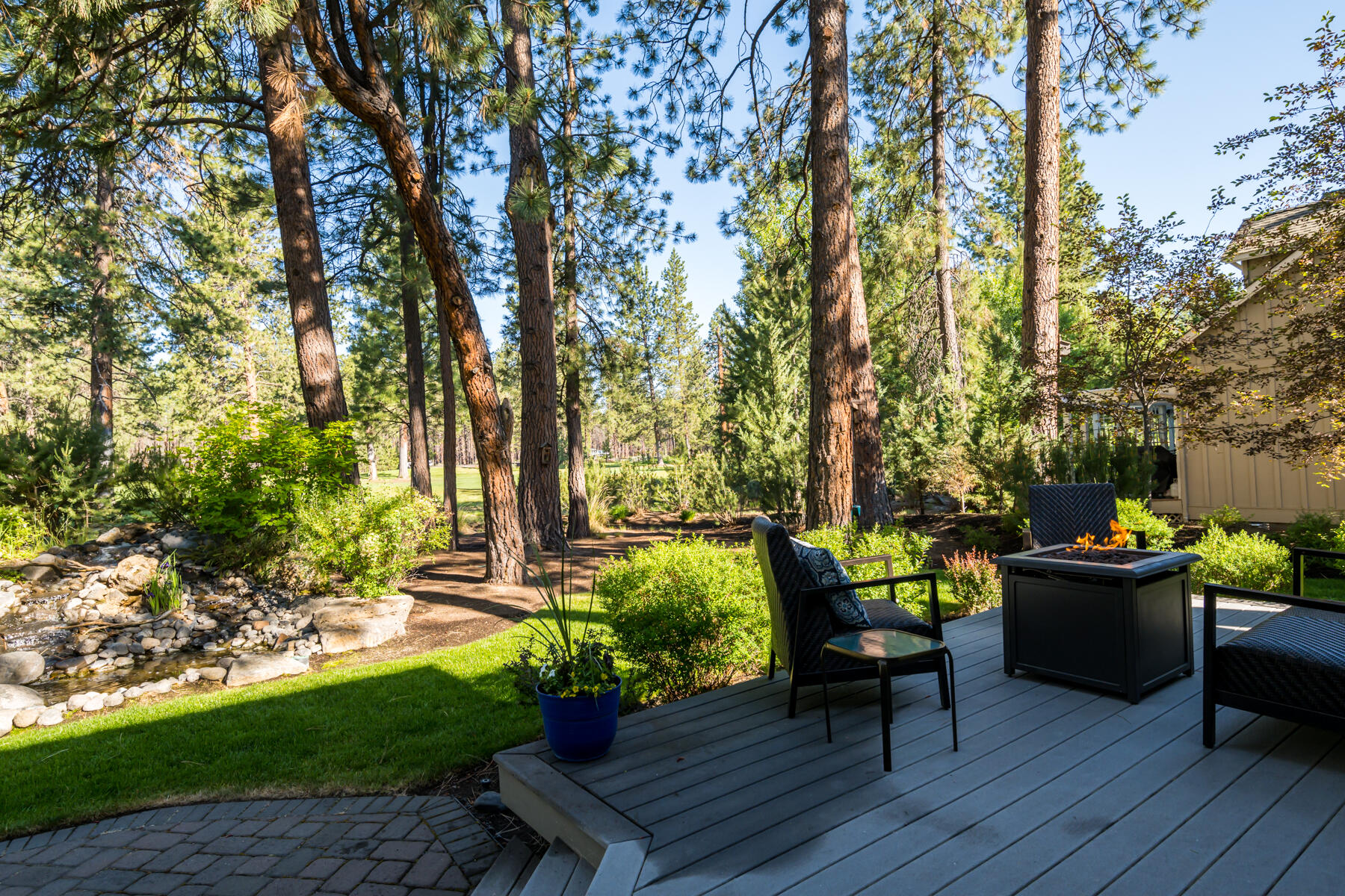 7th Mtn Golf Village - Residential