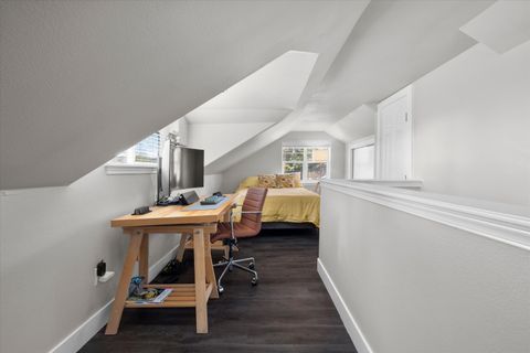 Tiny photo for 56 NW Shasta Place, Bend, OR 97703 (MLS # 220219880)