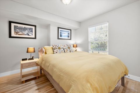 Tiny photo for 56 NW Shasta Place, Bend, OR 97703 (MLS # 220219880)