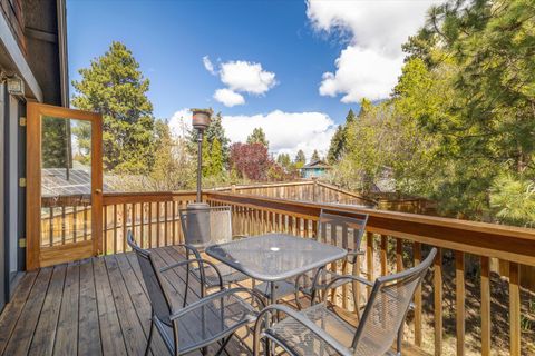 Tiny photo for 56 NW Shasta Place, Bend, OR 97703 (MLS # 220219880)