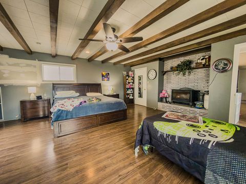 Tiny photo for 429 Miller Island Road, Klamath Falls, OR 97603 (MLS # 220215850)