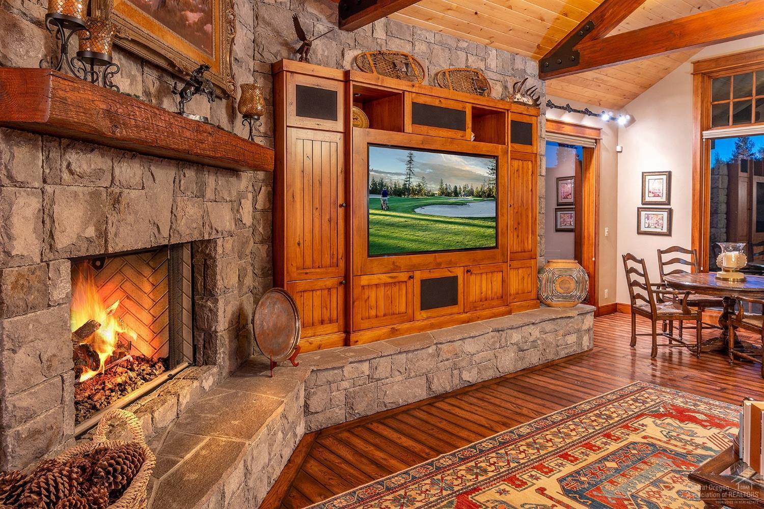 Broken Top - Residential