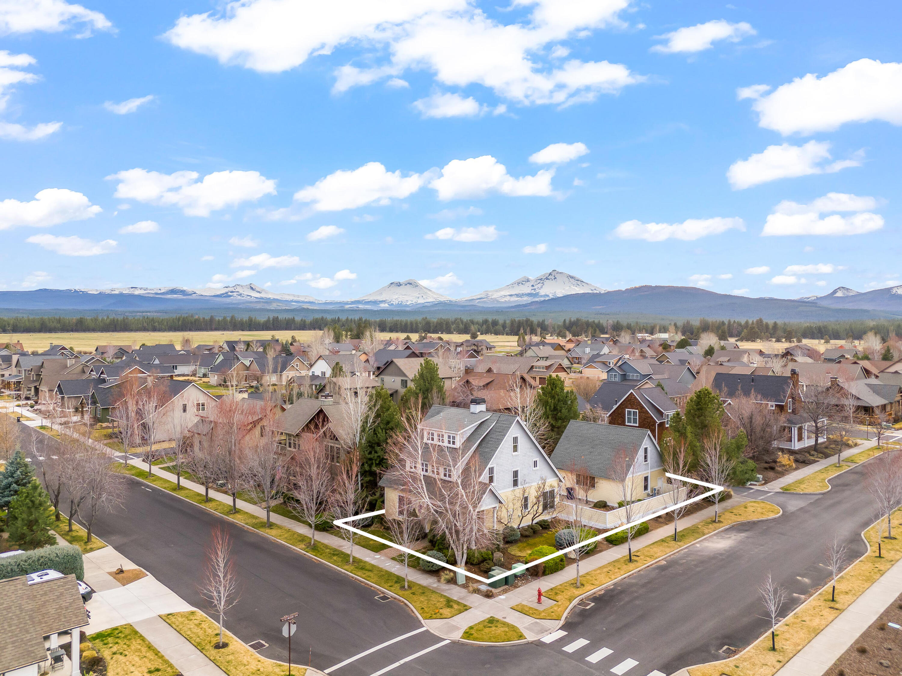 517 S Cottonwood Street