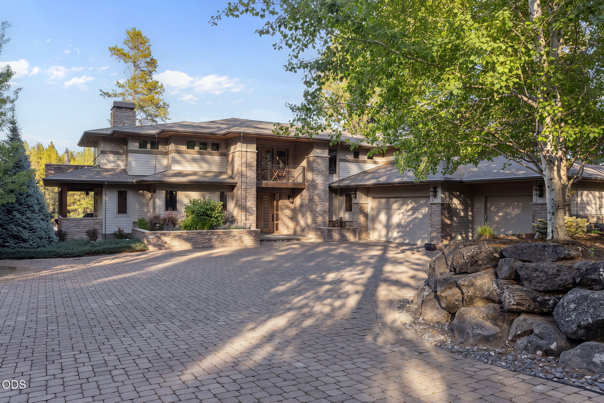 56680 Lunar Drive