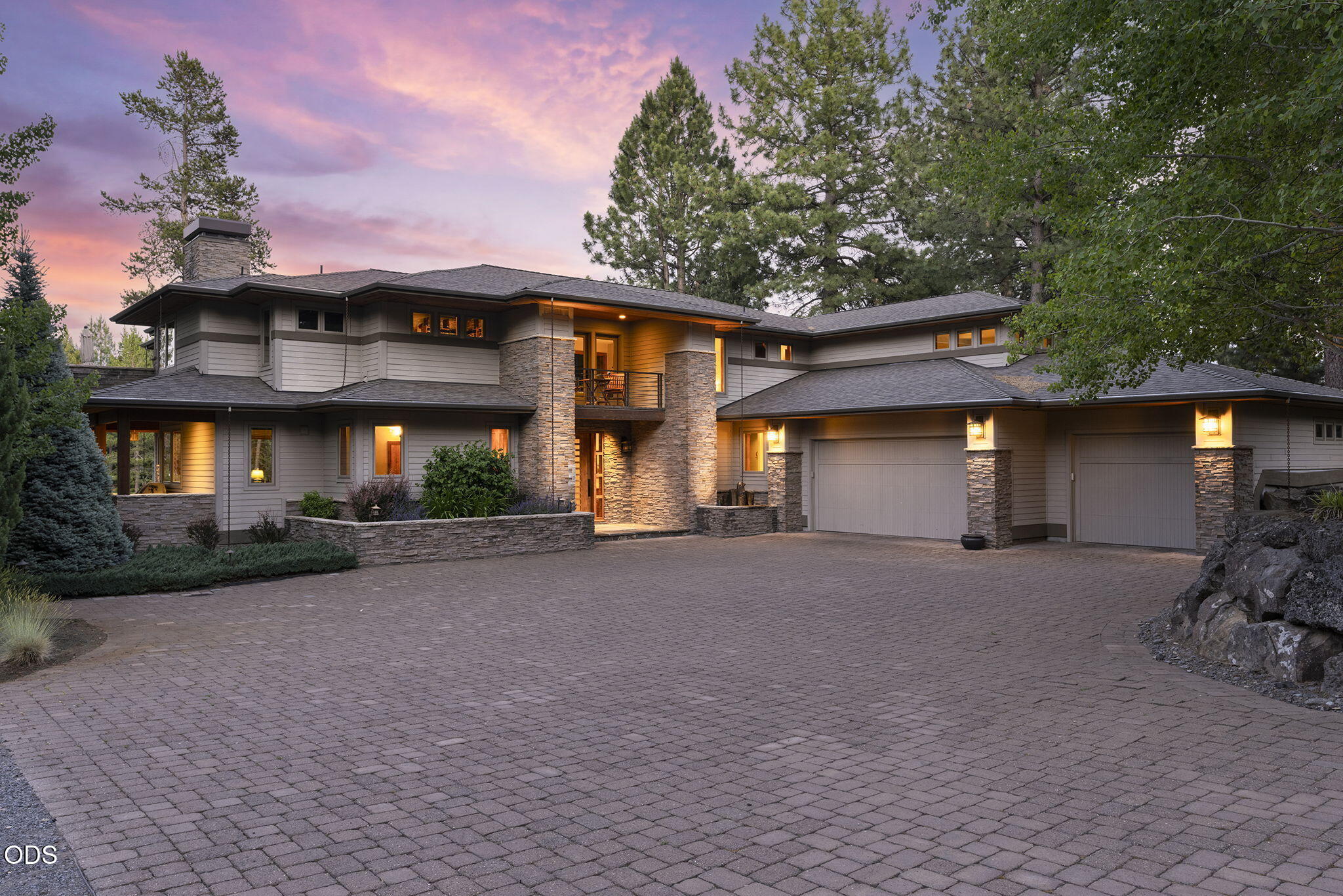 56680 Lunar Drive