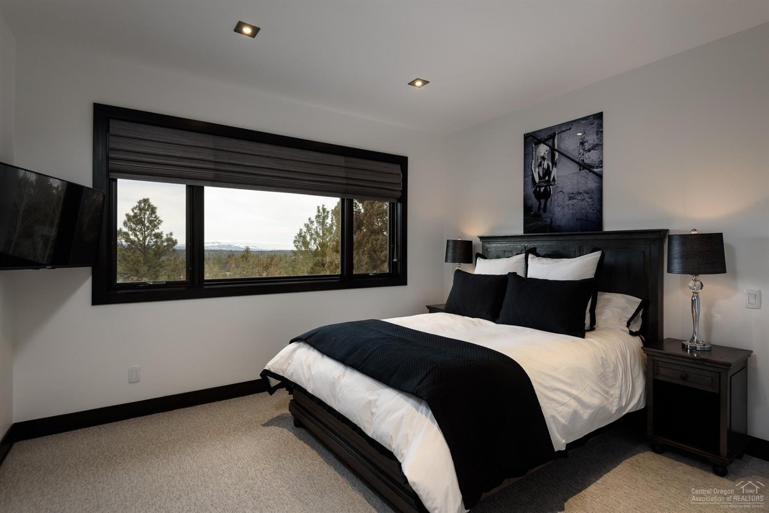 Wyndemere - Residential