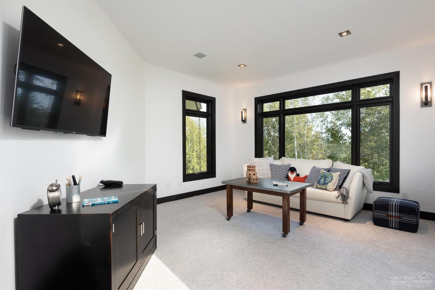 Wyndemere - Residential