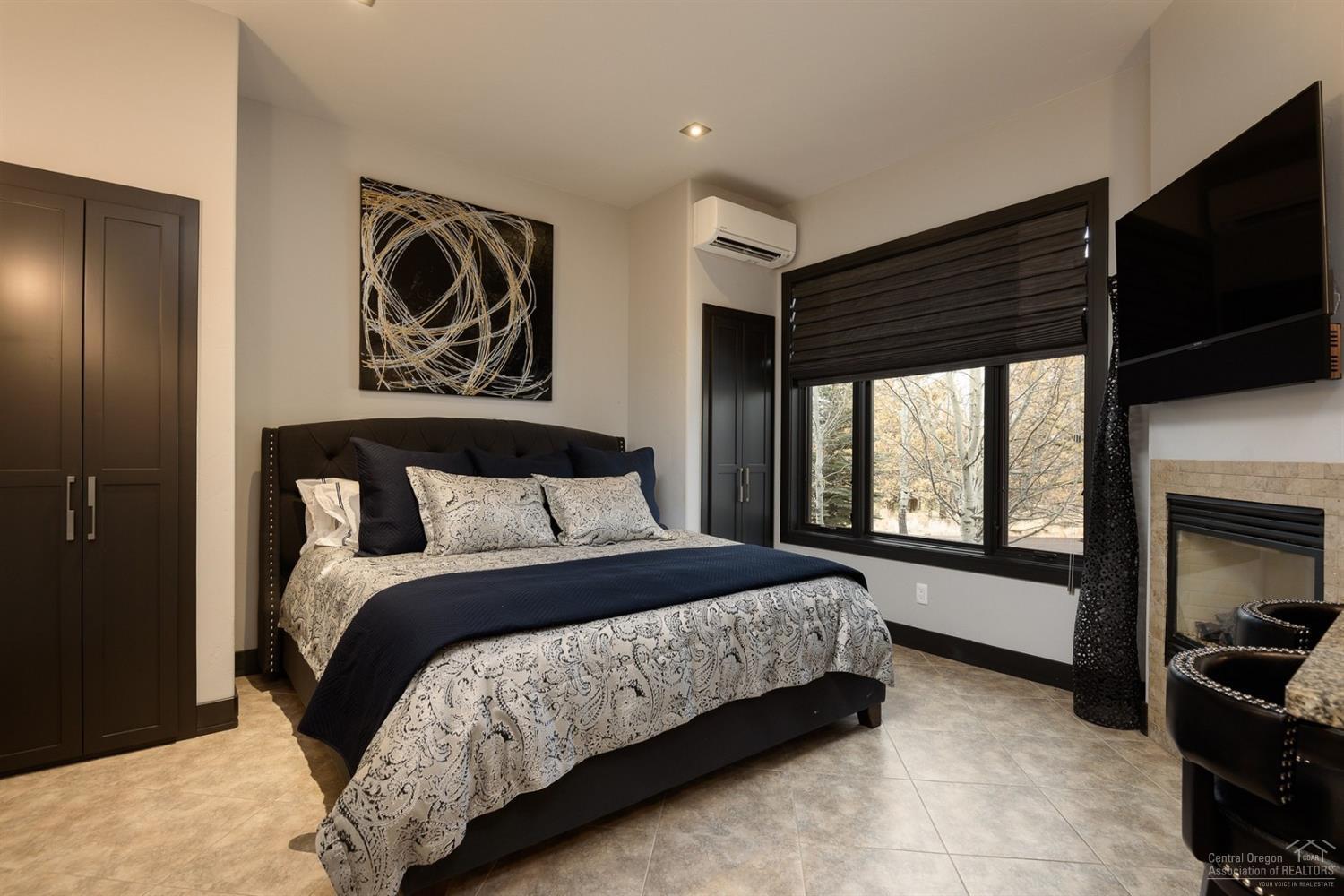 Wyndemere - Residential