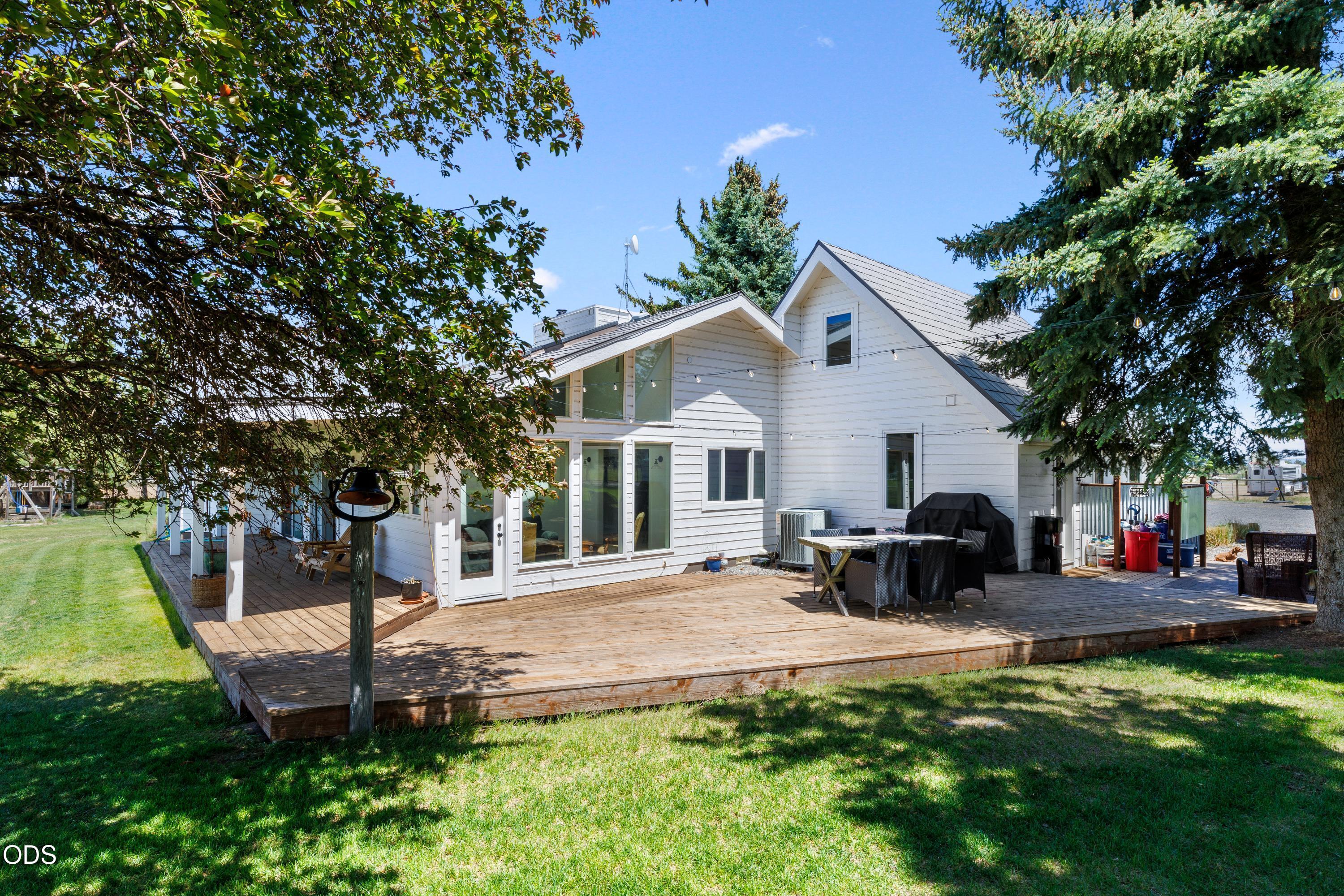 66300 White Rock Loop