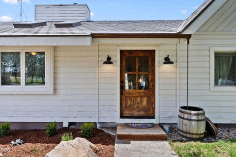 Tiny photo for 66300 White Rock Loop, Bend, OR 97703 (MLS # 220223305)