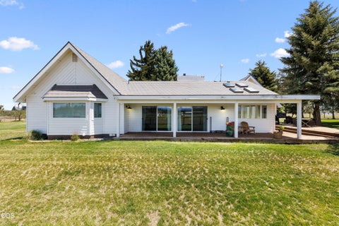Tiny photo for 66300 White Rock Loop, Bend, OR 97703 (MLS # 220223305)