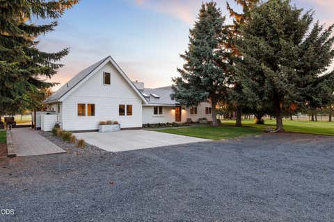 Tiny photo for 66300 White Rock Loop, Bend, OR 97703 (MLS # 220223305)