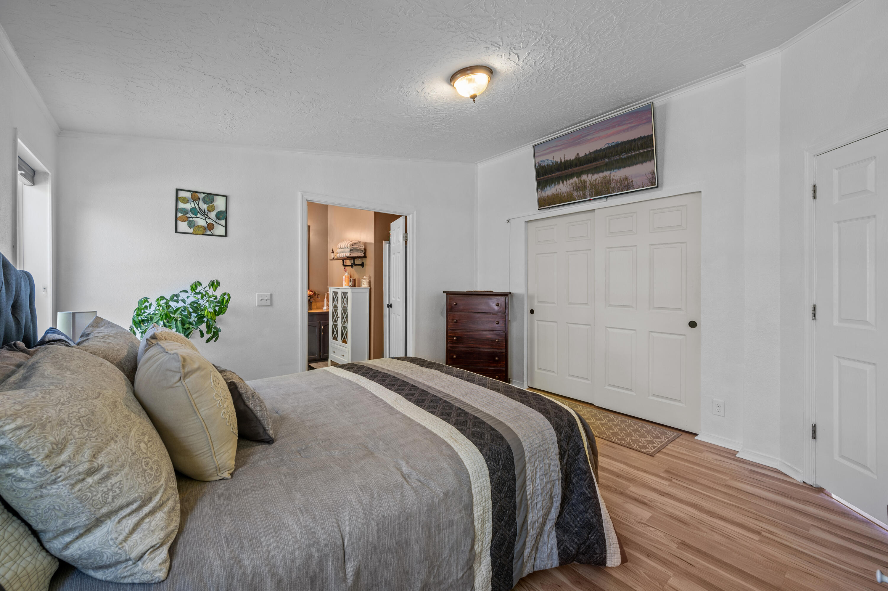 Sunshine - Residential