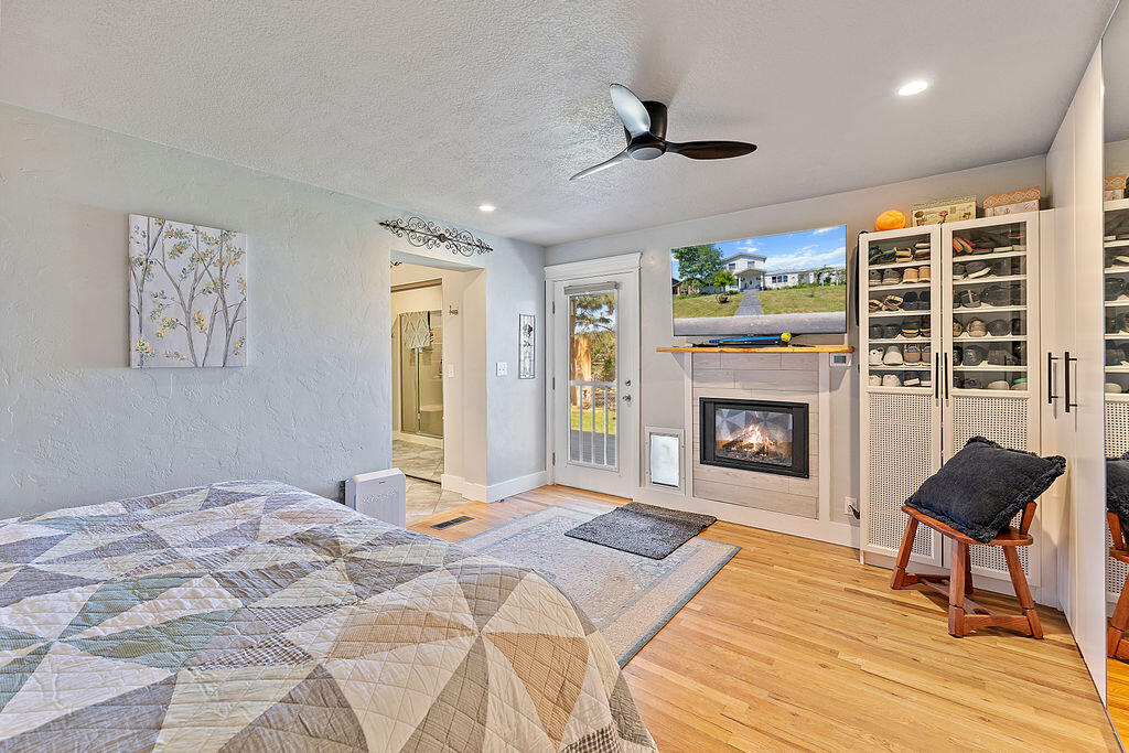 Loma Vista - Residential