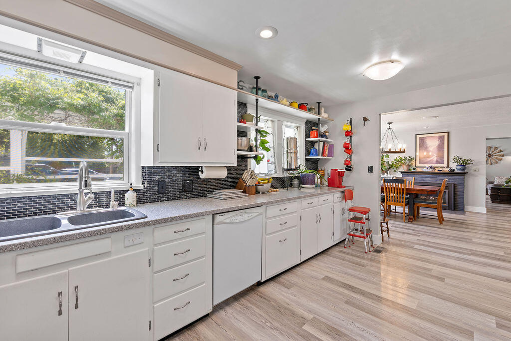 Loma Vista - Residential