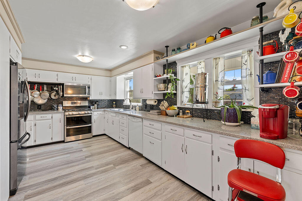 Loma Vista - Residential