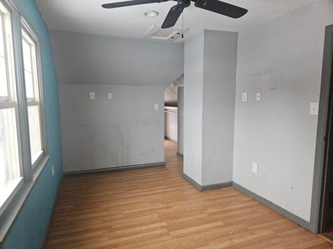 Tiny photo for 413 S H Street, Lakeview, OR 97630 (MLS # 220216939)