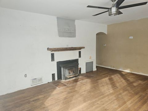 Tiny photo for 413 S H Street, Lakeview, OR 97630 (MLS # 220216939)
