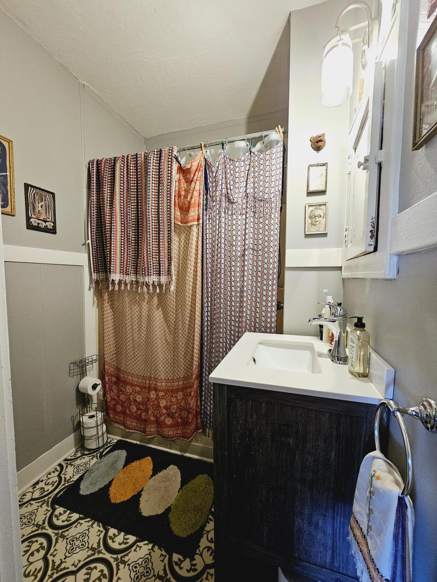 Klamath Falls -First Addition - Residential Income