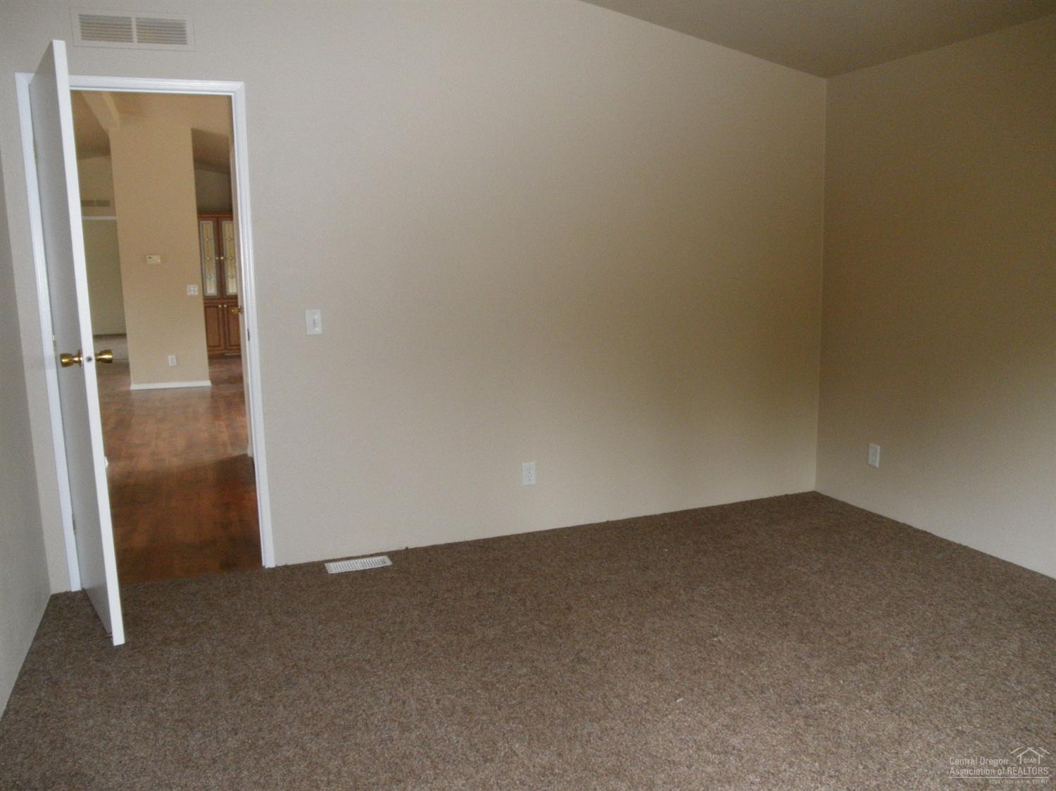 Sun Forest Estates - Residential