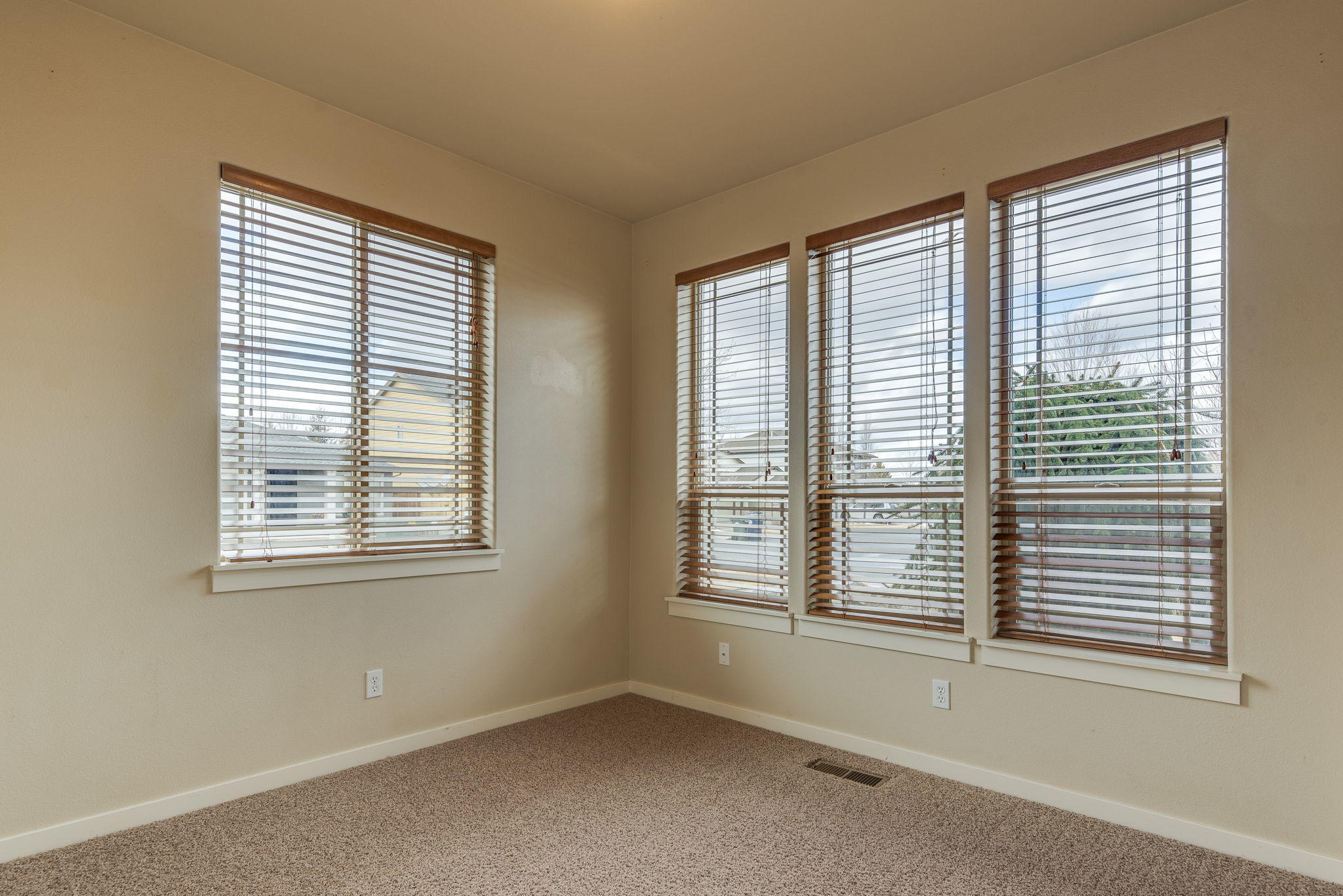 Eagle's Landing - Residential