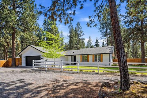 Tiny photo for 18961 River Woods Drive, Bend, OR 97702 (MLS # 220219703)