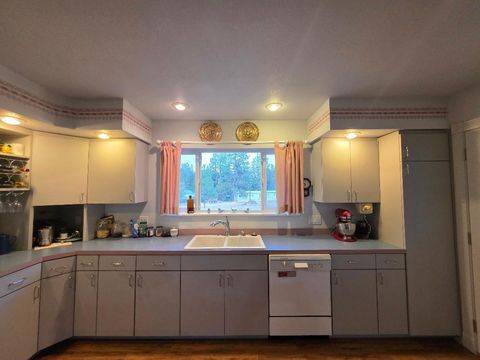 Tiny photo for 271 S Fairway Road, Tygh Valley, OR 97063 (MLS # 220219836)