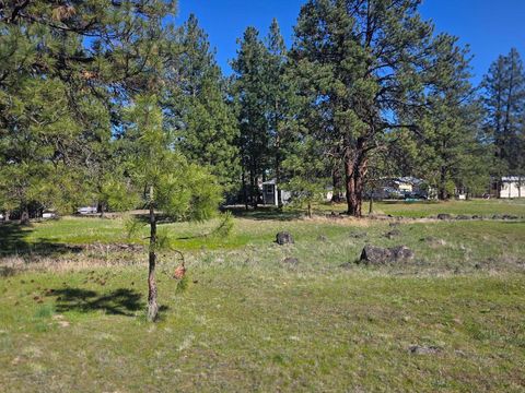 Tiny photo for 271 S Fairway Road, Tygh Valley, OR 97063 (MLS # 220219836)