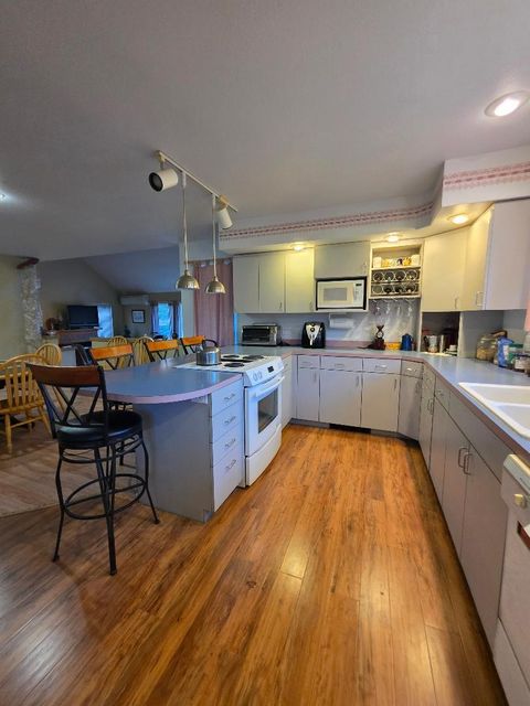 Tiny photo for 271 S Fairway Road, Tygh Valley, OR 97063 (MLS # 220219836)