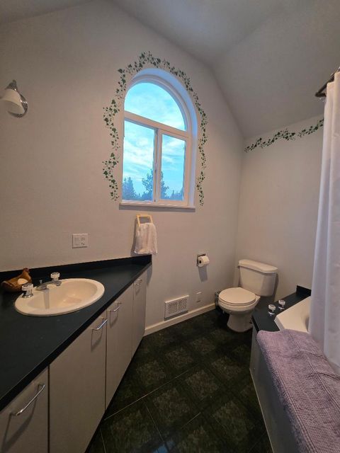 Tiny photo for 271 S Fairway Road, Tygh Valley, OR 97063 (MLS # 220219836)