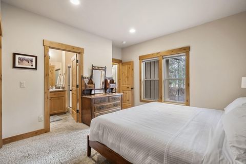 Tiny photo for 2737 NW Skyliners Road, Bend, OR 97703 (MLS # 220212834)