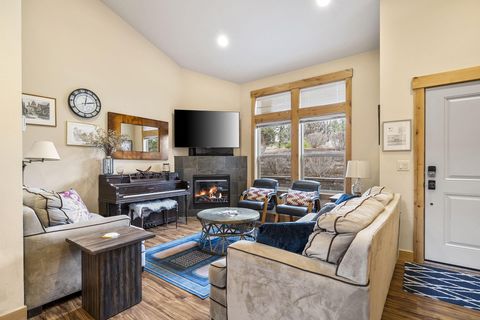 Tiny photo for 2737 NW Skyliners Road, Bend, OR 97703 (MLS # 220212834)