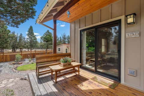 Tiny photo for 70160 Doggie Drive, Sisters, OR 97759 (MLS # 220222894)