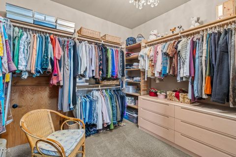 Tiny photo for 70160 Doggie Drive, Sisters, OR 97759 (MLS # 220222894)