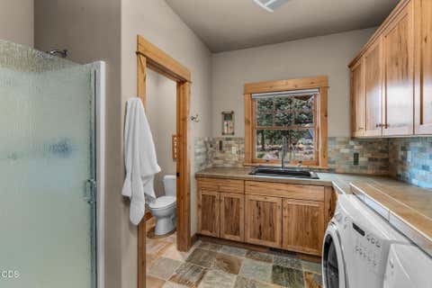 Tiny photo for 70160 Doggie Drive, Sisters, OR 97759 (MLS # 220222894)