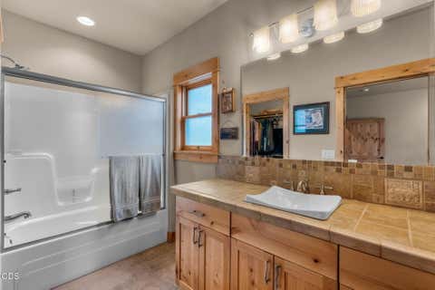 Tiny photo for 70160 Doggie Drive, Sisters, OR 97759 (MLS # 220222894)