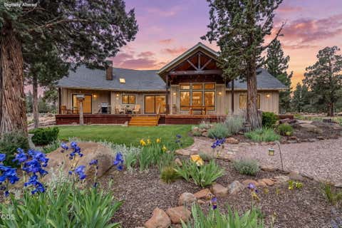 Tiny photo for 70160 Doggie Drive, Sisters, OR 97759 (MLS # 220222894)