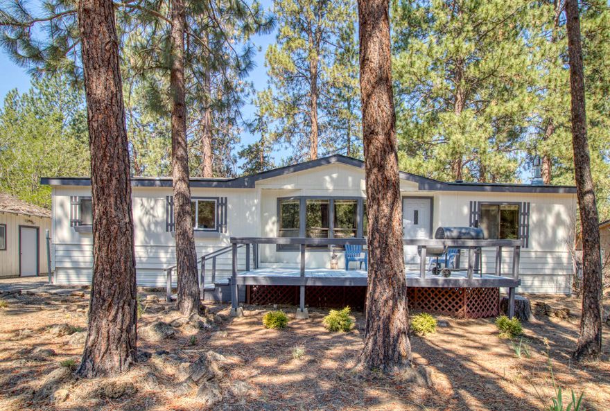 PRICE REDUCED + SELLER WILL PAY $2000 TOWARDS BUYER'S CLOSING COSTS.  Much work has been done on the home in the last 1.5 months & especially the last 2 weeks. Almost all of the things that needed to be repaired have now been repaired.

Affordable 2 bedroom/2 bathroom home in the heart of SW Bend.  1/3 of an acre gives you plenty privacy & room to breathe.  Store your RV: electricity (30A), water & sewer dump are ready and waiting.  New roof installed in Oct. 2018.  Separate 733 sq. ft. detached double garage also has a 30A circuit, water & is plumbed for water & connected to city sewer.  Fresh paint in July, enclosed storage shed & pole barn for more storage, close to Elk Meadow Elementary & Brookswood Meadow Plaza, garden tub & skylight in the master bathroom, island in the kitchen & more. Front & rear decks. Ideal for first-time buyers or investors.