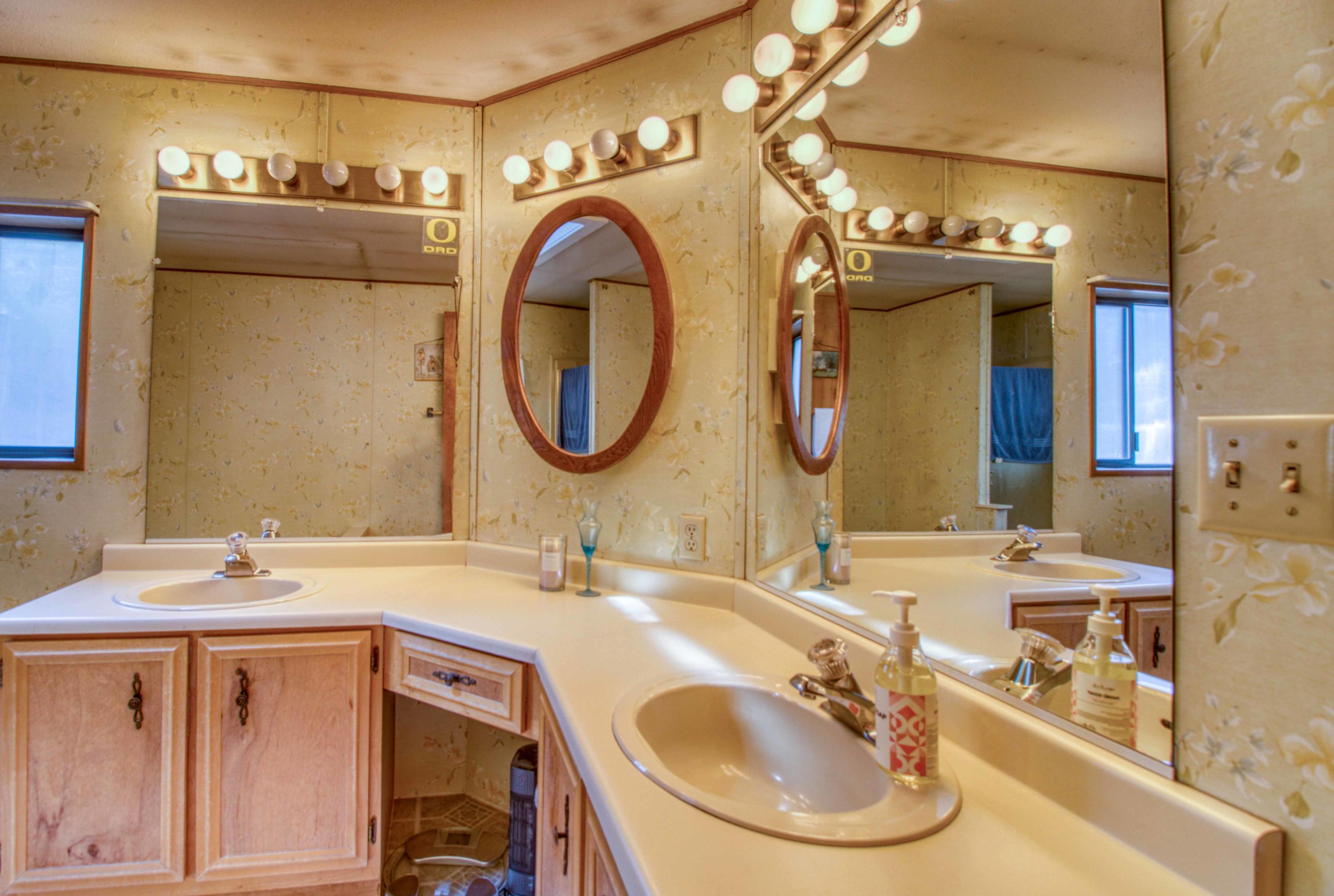 Romaine Village - Residential