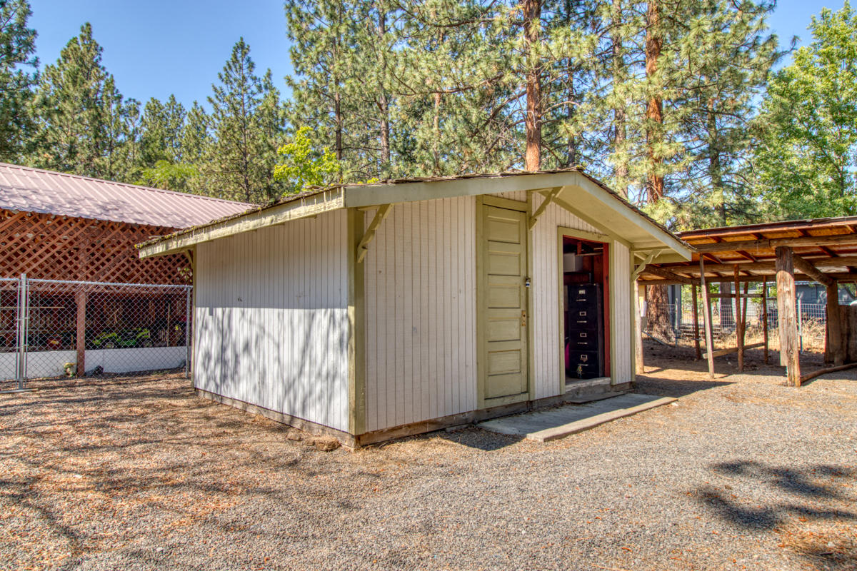 Romaine Village - Residential