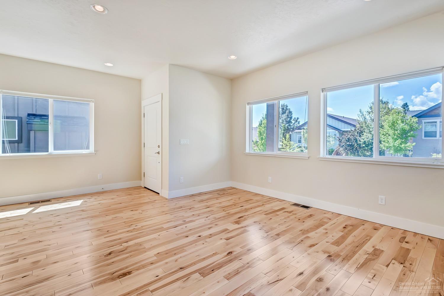 Awbrey Point - Residential