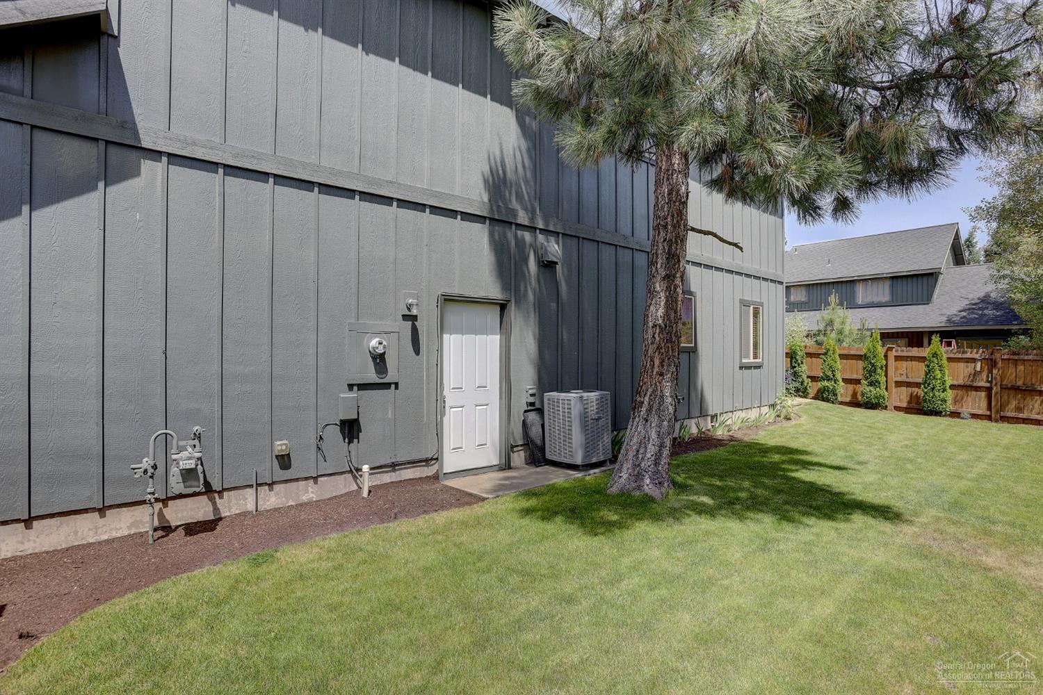 Canyon Breeze - Residential