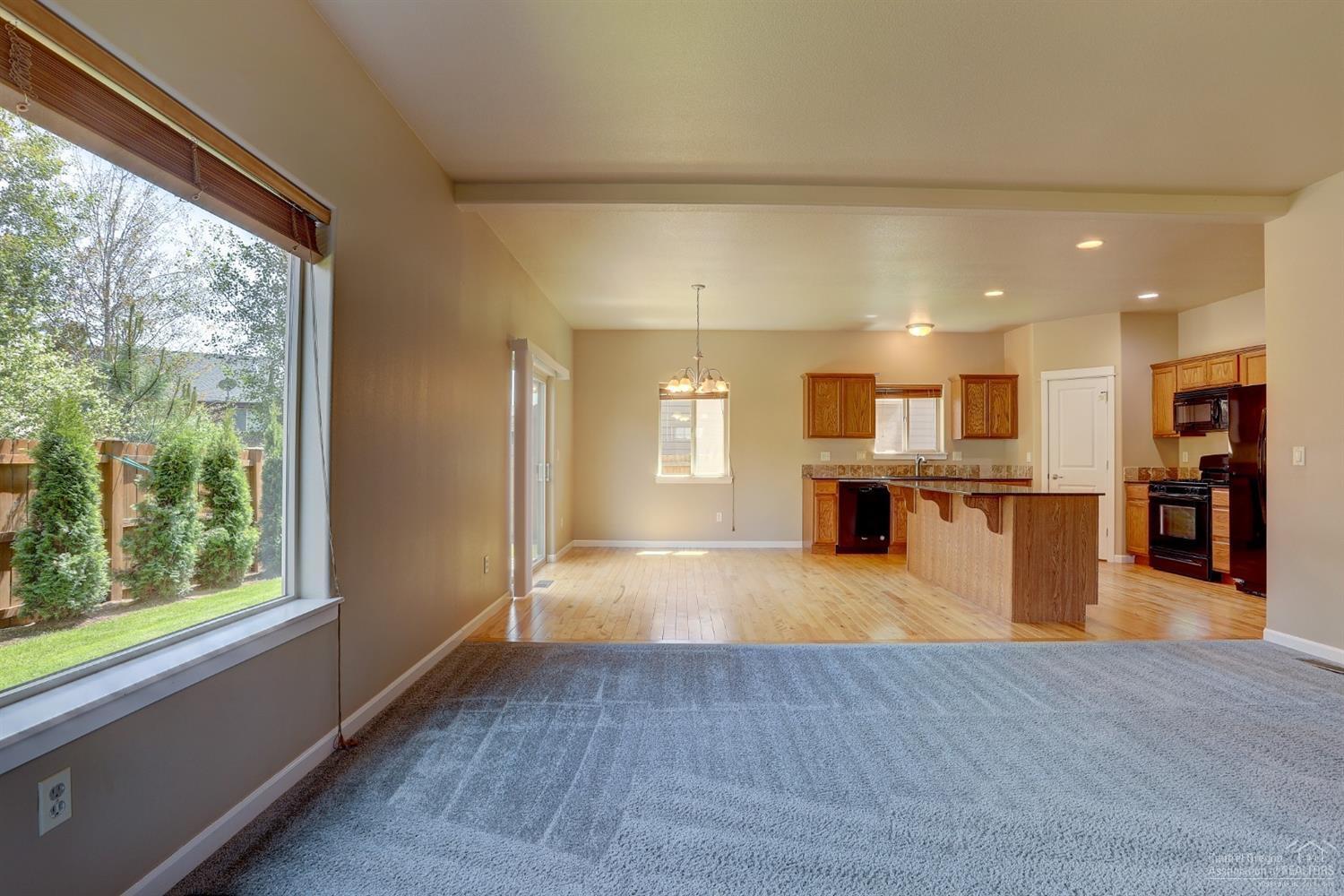 Canyon Breeze - Residential