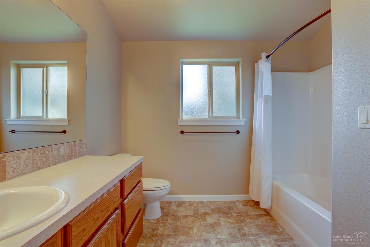 Canyon Breeze - Residential