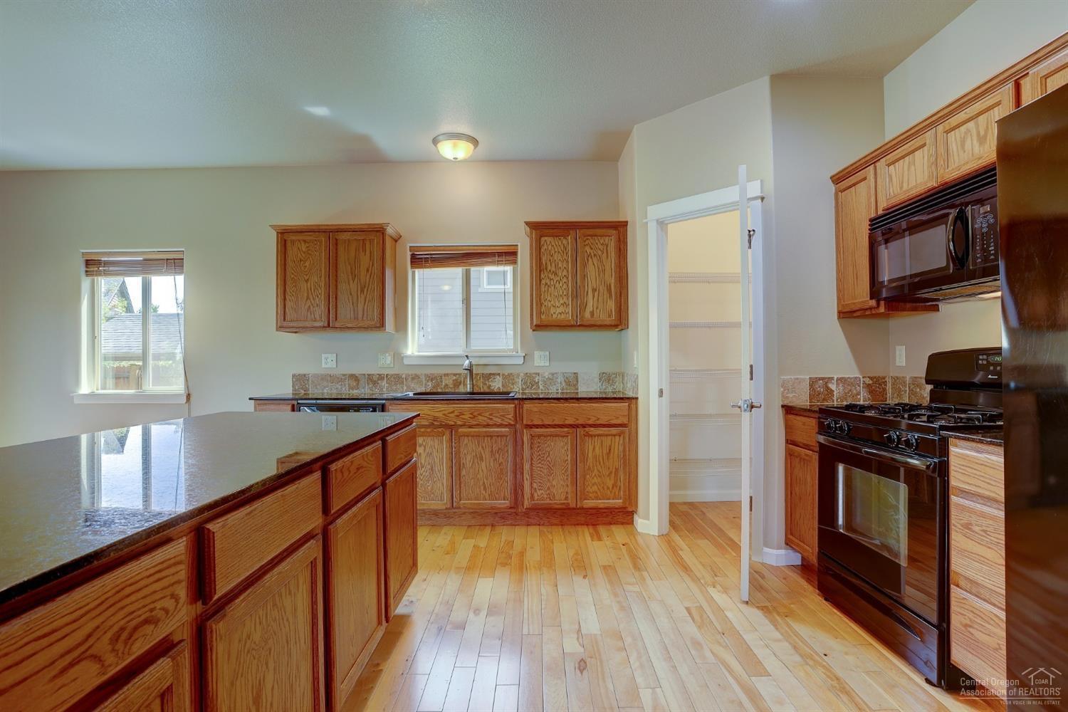 Canyon Breeze - Residential