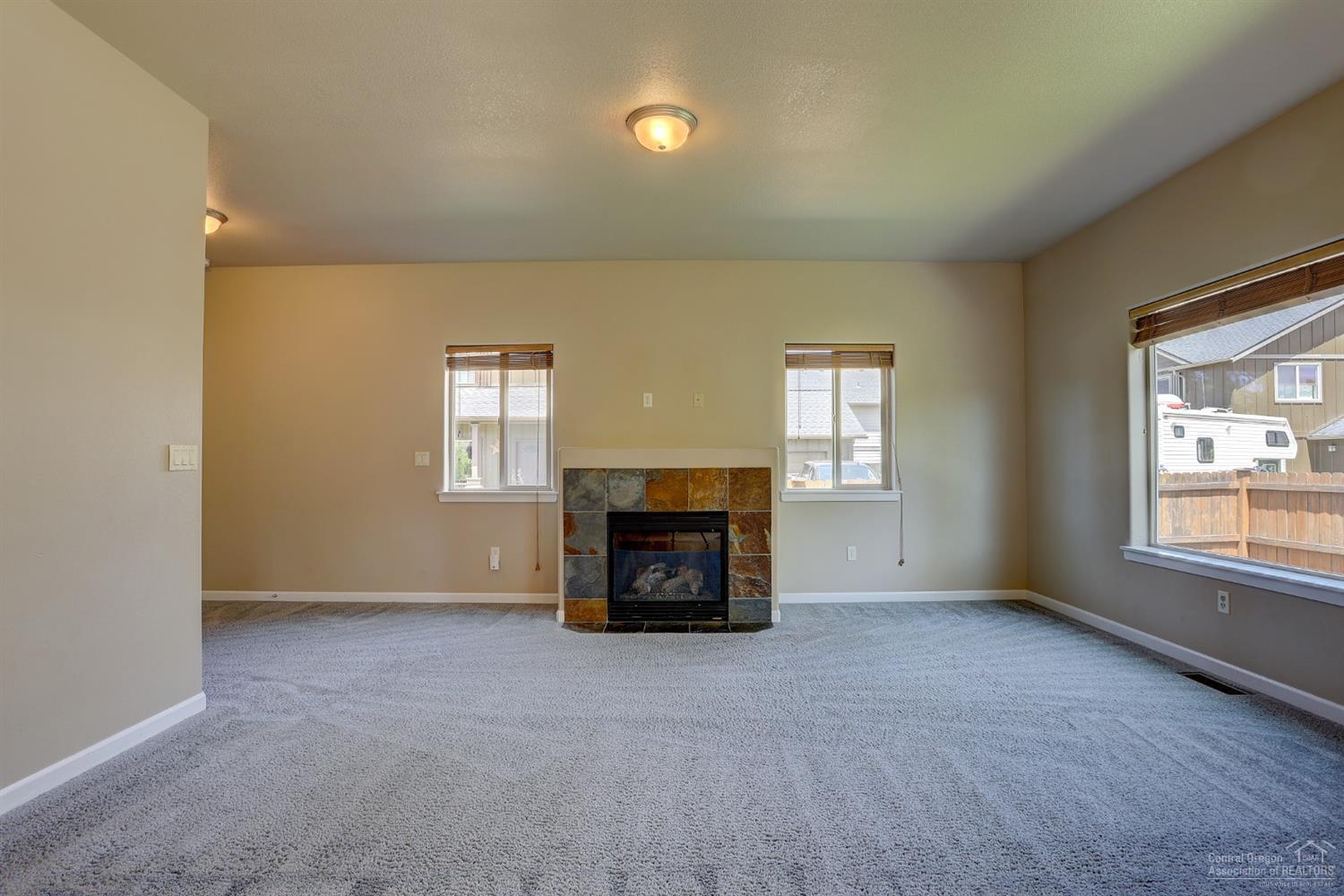 Canyon Breeze - Residential