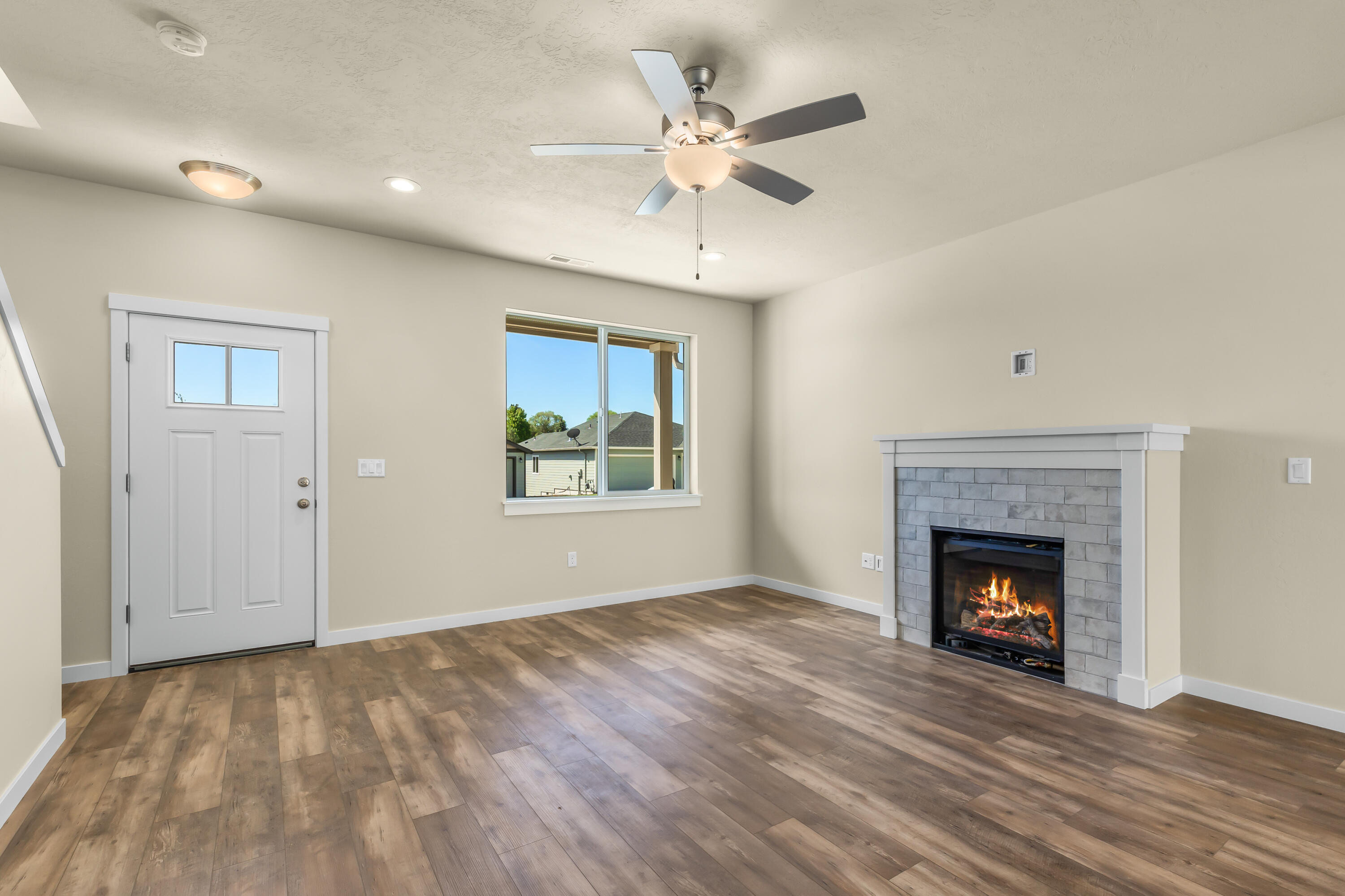 Stoneridge Terrace - Residential